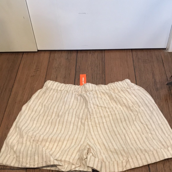 3 for $35! Tan and white brand new Joe Fresh tie shorts - Picture 3 of 5